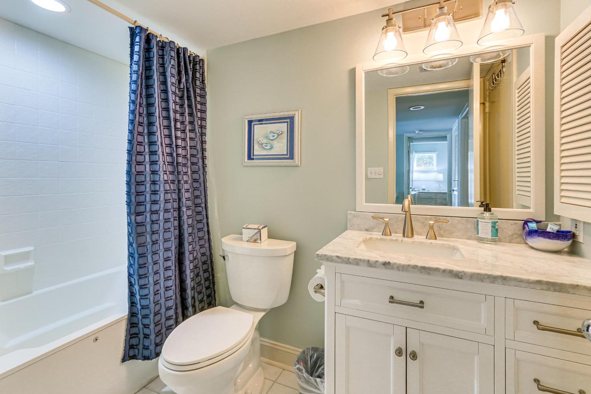 2 Mi To Beach Dog-Friendly Hilton Head Condo! Hilton Head Island Exteriör bild